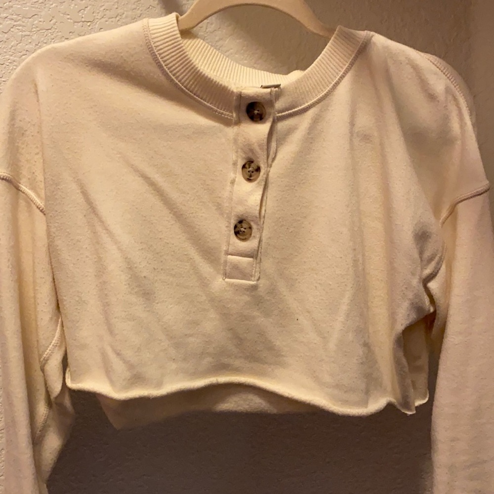 Crop sweater